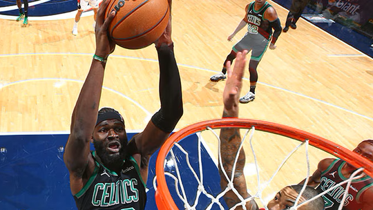 NBA: Celtics, com Neemias, esmagam Pistons