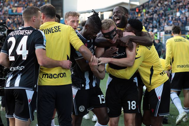 Udinese conquista a primeira vitória em casa desde março