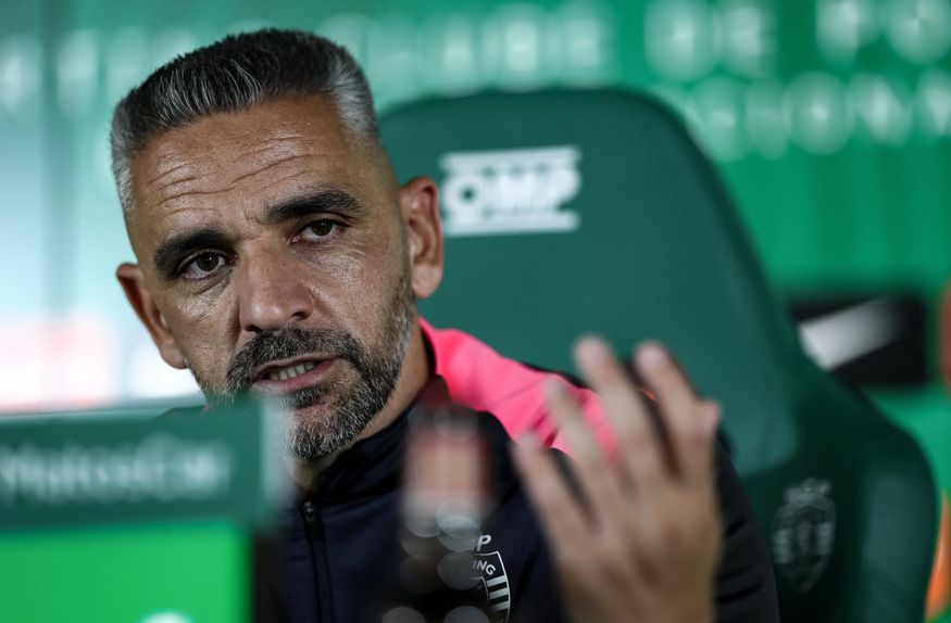 Rui Borges está alertado para os perigos da deslocação aos Açores (Foto SPORTING CP)