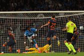 Anguissa celebra o terceiro golo do Nápoles diante do Inter