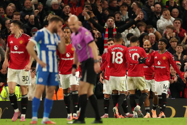 Manchester United derrota Brighton e vence pelo terceiro jogo seguido