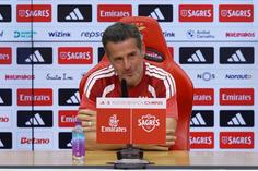 «'Bombas? Morte? Sangue?' Não vou entrar por aí...»