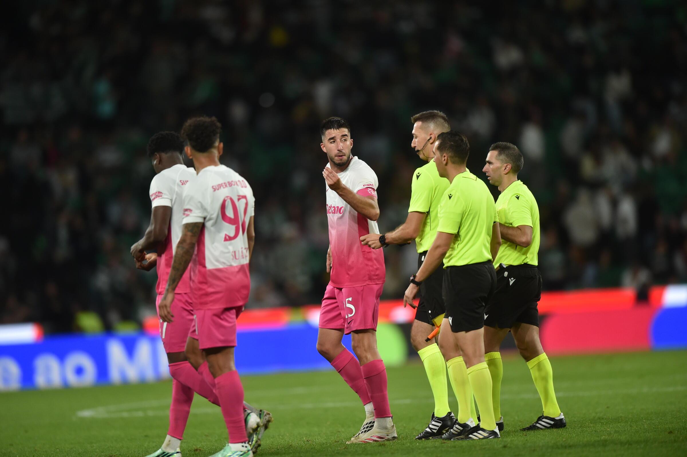 Sporting-Académico de Viseu (foto: Miguel Nunes)