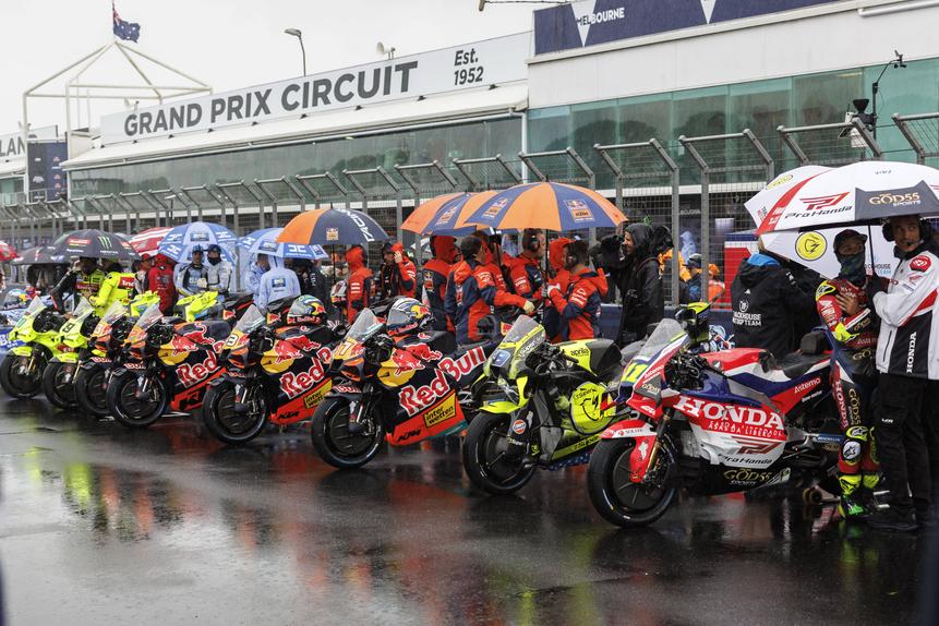 Motas paradas em Phillip Island
