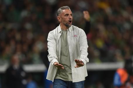 Rui Borges no Sporting-Académico de Viseu (foto: Miguel Nunes)