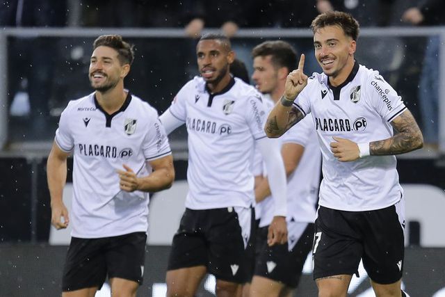 Os destaques do V. Guimarães: João Mendes encheu-se de fé e deu o ponto