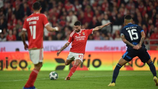 Contas feitas: cinco minutos à Benfica, a crónica do Benfica-Famalicão