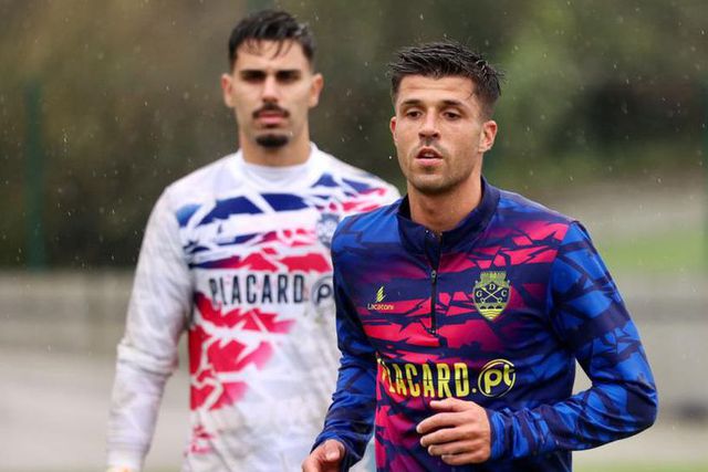 Chaves: dupla de pontas de lança em destaque na vitória diante do SC Braga B