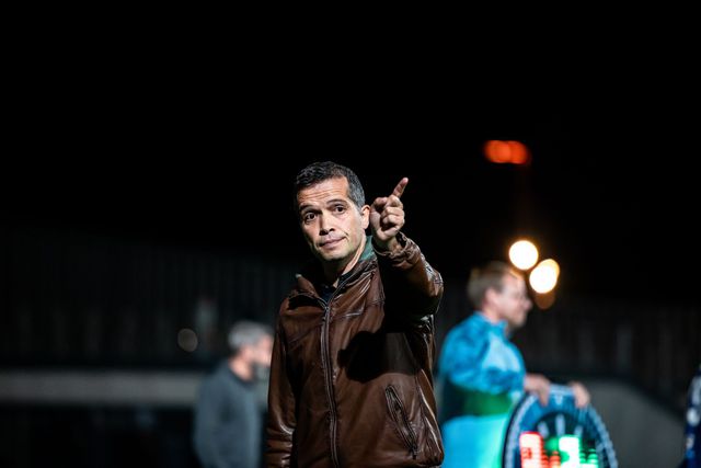 Dunkerque de Luís Castro sobe ao segundo lugar da Ligue 2