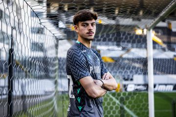 Vitória de Guimarães segura jovem promessa até 2028