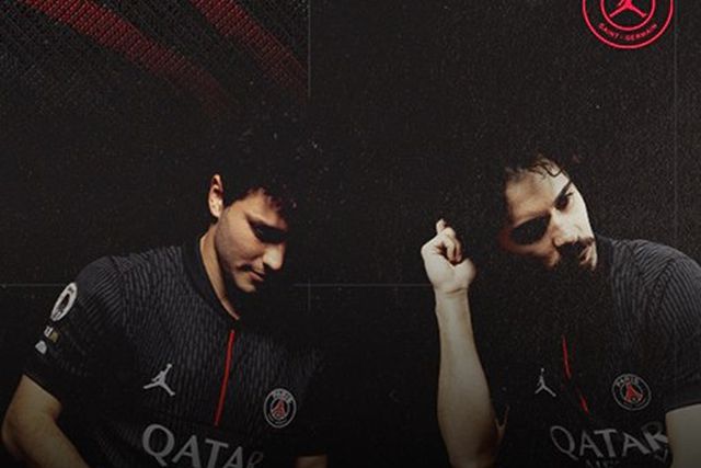 João Neves e Vitinha com a nova camisola do PSG - Foto: PSG