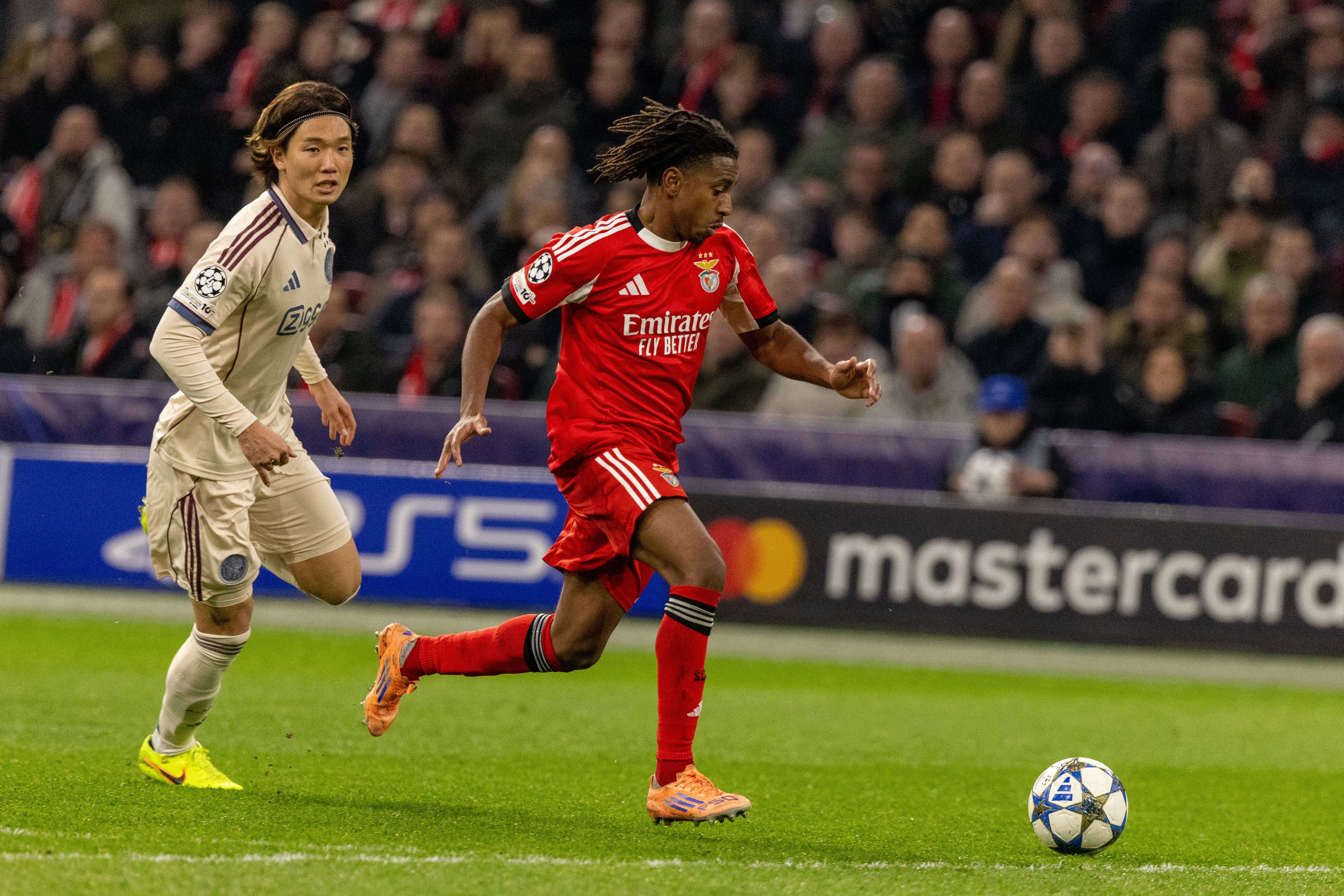 Leandro Barreiro marcou o golo da tranquilidade em Amesterdão — Foto: IMAGO