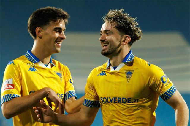 Estoril: Peixinho voltou à base para rodar