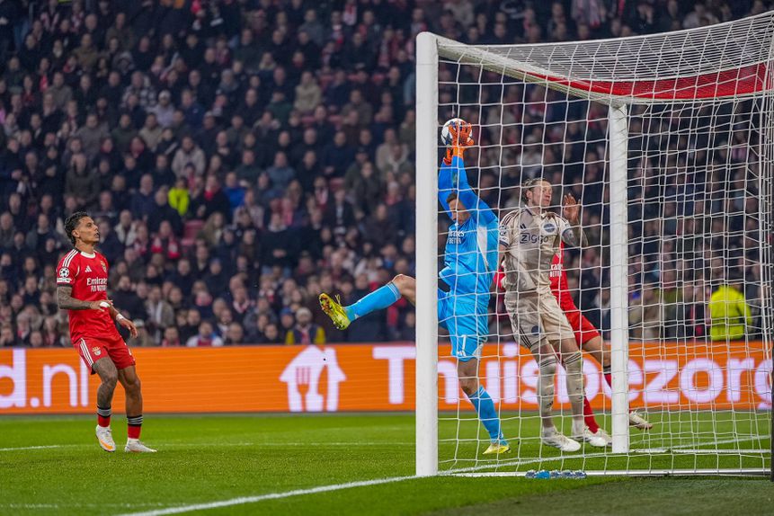 Trubin interveio nos momentos decisivos - Foto: IMAGO