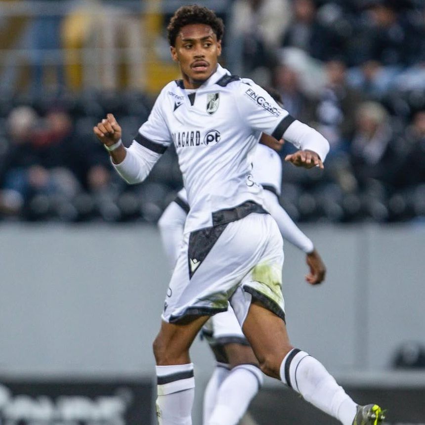 Thiago Balieiro chegou ao castelo esta temporada, após um ano no Leixões: Foto - Vitória SC