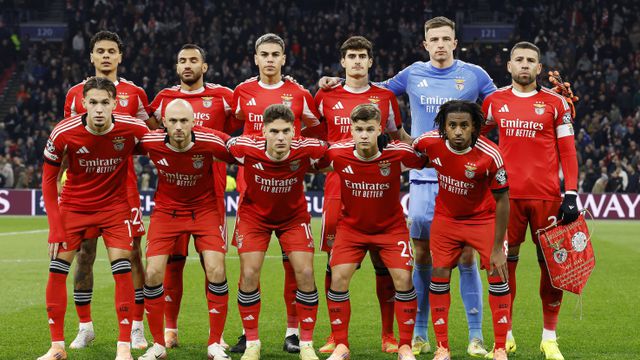 «Às vezes falamos do plantel do Benfica como se fosse o do Real Massamá»