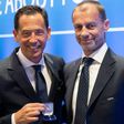 Proença com o presidente da UEFA, Aleksander Ceferin. Foto: FPF