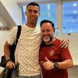 António Costa, também conhecido como Costinha, ao lado de Cristiano Ronaldo - Foto: Facebook