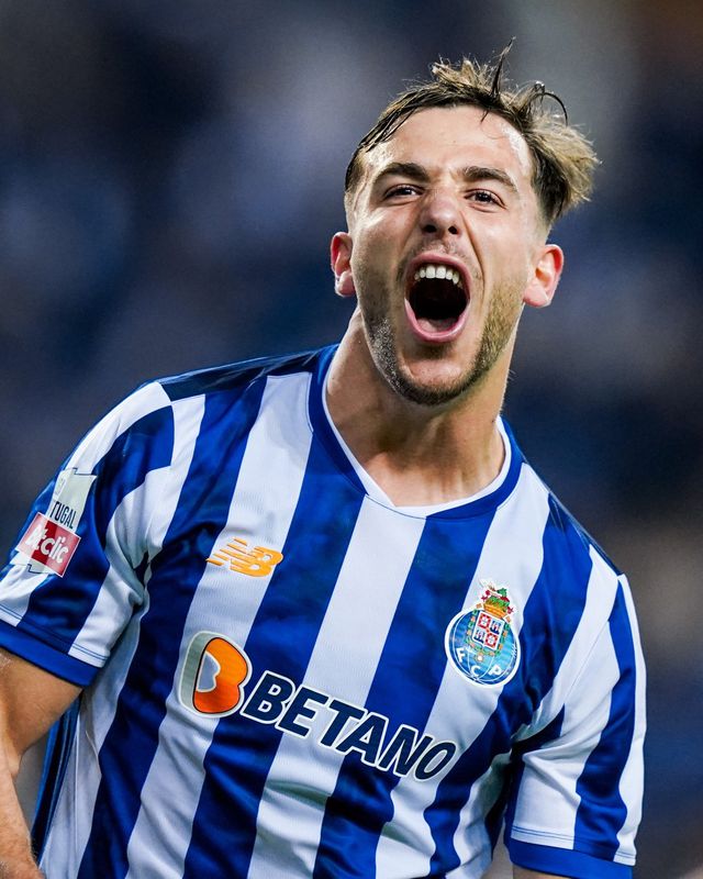 FC Porto: o que tencionar fazer o Barcelona com a opção de recompra de Nico González