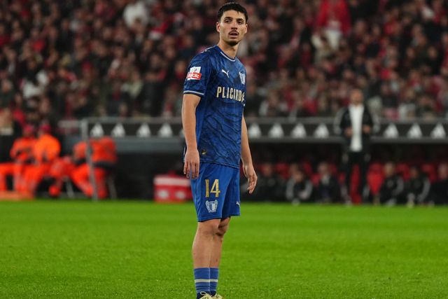 Baixa de peso no meio-campo do Famalicão levanta dúvidas