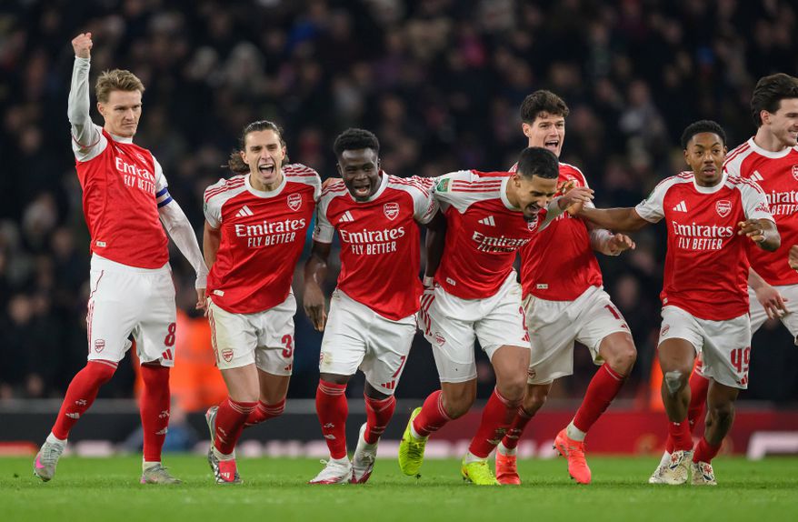 Festejos do Arsenal diante do Crystal Palace