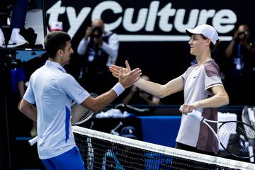 Austrália: Sinner surpreende o mundo e elimina Djokovic nas meias-finais