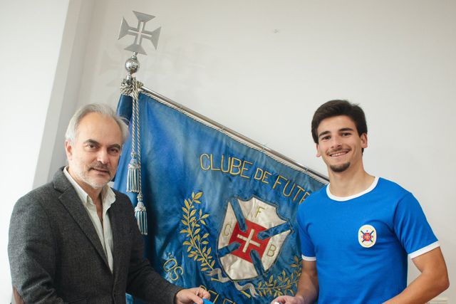 Mercado (oficial): Belenenses renova com Pedro Carvalho