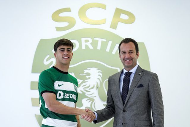 Mercado Sporting (oficial): Afonso Moreira renova até 2028