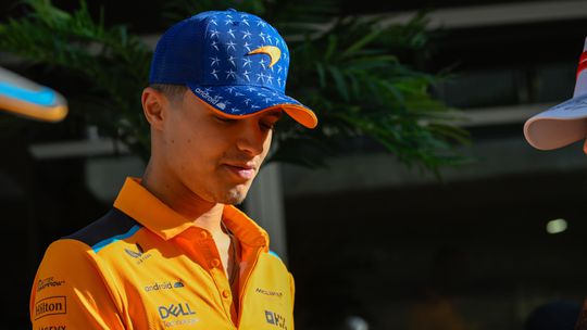 Lando Norris assina novo contrato com McLaren