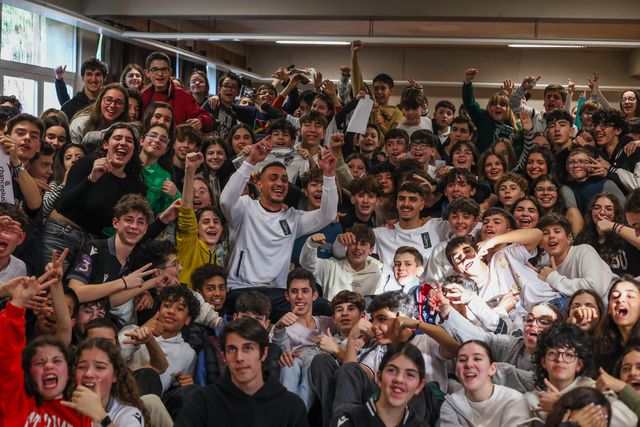 Charles (V. Guimarães): «Também tenho ambições aqui dentro»