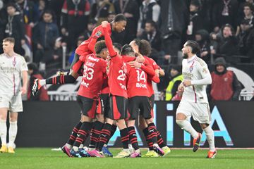 Ligue 1: Lyon 'acorda' tarde e sofre nova derrota