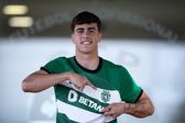 Afonso Moreira, extremo de 20 anos, saiu de Alvalade rumo aos franceses do Lyon