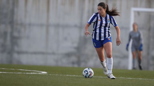 FC Porto arrasa Merelinense e lidera invicto na Série Norte