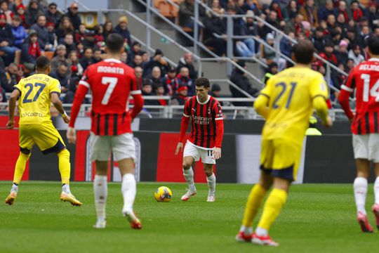 Milan-Parma: rossoneri dão a volta nos descontos!