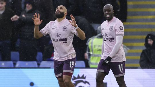 Brentford regressa às vitórias e Crystal Palace às derrotas (resumo)