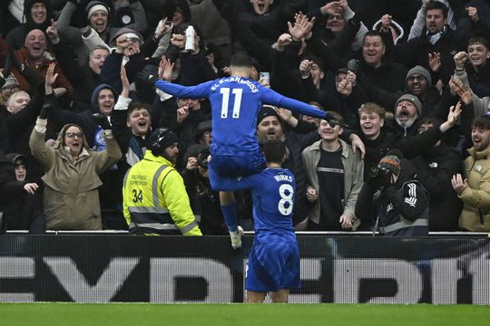 Premier League: Leicester vence e agrava crise do Tottenham