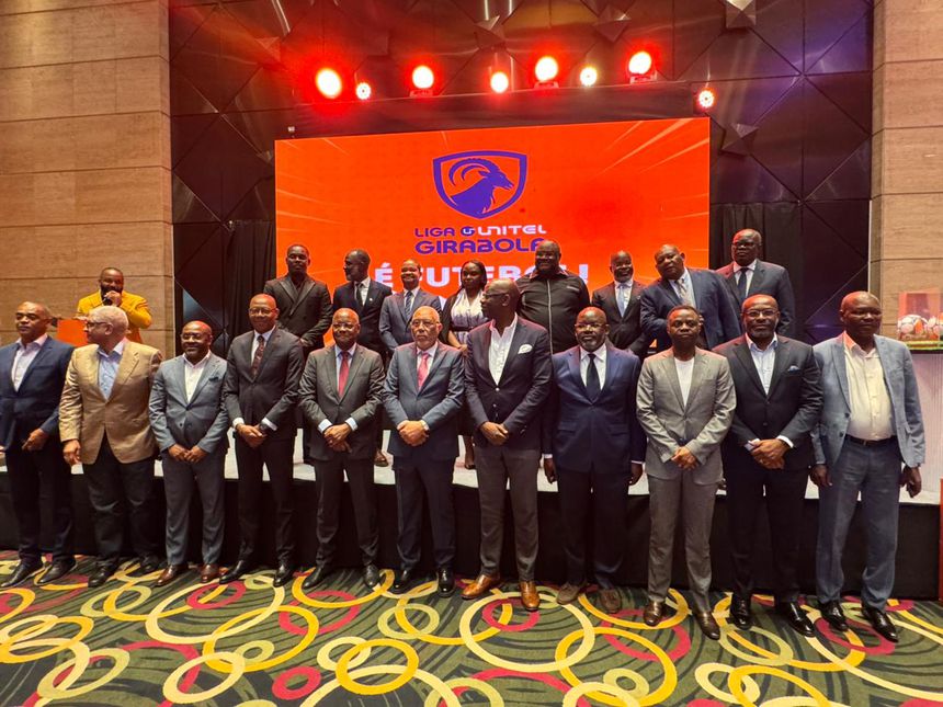Federação Angolana de Futebol, Associação Nacional dos Clubes de Futebol de Angola e Unitel assinaram, com pompa, acordo de naming do Girabola...