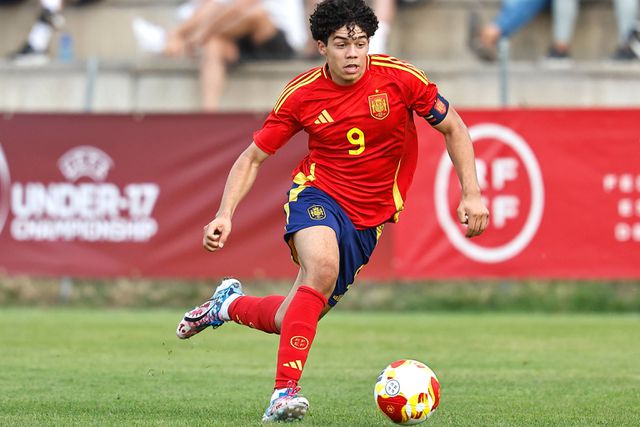Filho de Marcelo assina contrato profissional com o Real Madrid