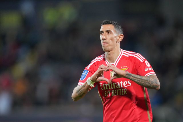 Onde fica Di María?