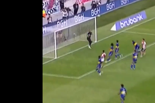 O que raio foi isto? A jogada 'fantasma' na Argentina que ninguém entende (vídeo)