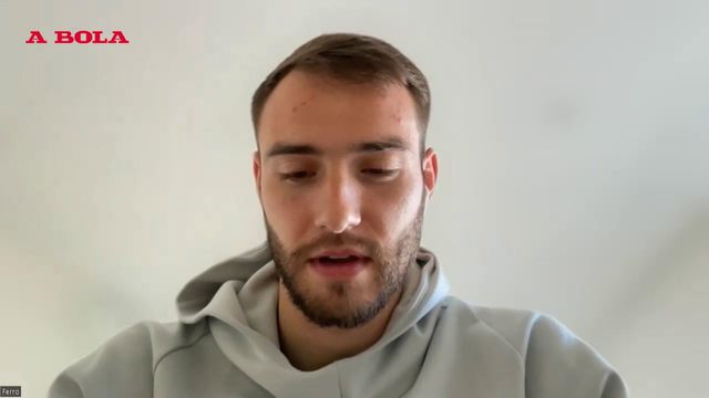 «Benfica? Só acho que uma palavra tinha ficado bem»