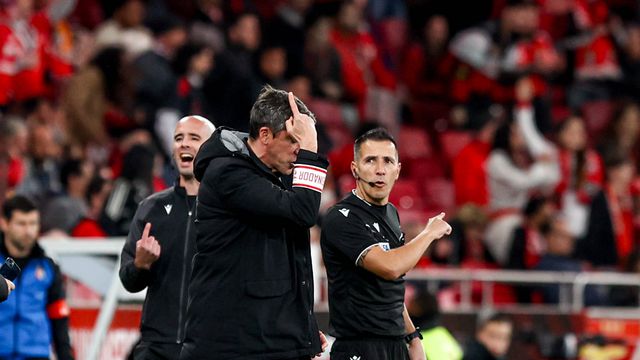 Bruno Lage furioso com o tempo de descontos no Benfica-SC Braga