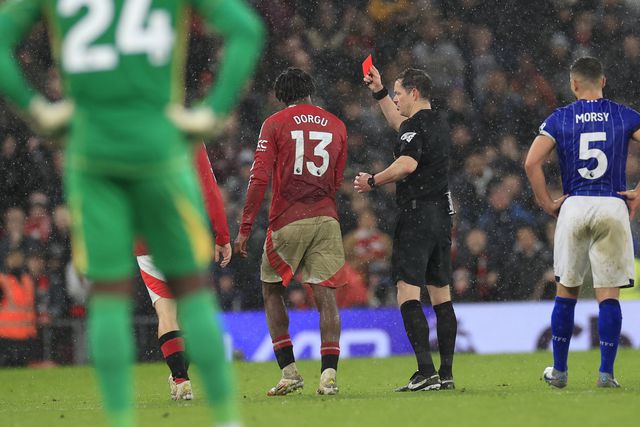 A noite não podia ter sido pior, Dorgu... (vídeo)