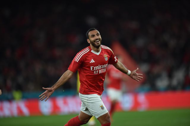 Destaques do Benfica: No Carnaval da Luz o folião Pavlidis desfilou com golo