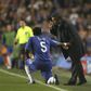 Essien junta-se a Drogba na defesa de Mourinho