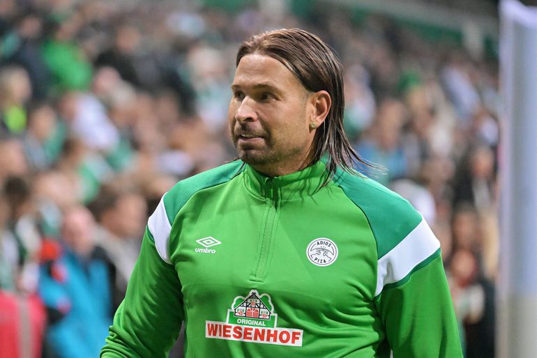 Tim Wiese, antigo guarda-redes internacional alemão que se notabilizou no Werder Bremen, perseguiu o sonho do 'wrestling' e estreou-se na WWE em 2016 - Foto: IMAGO
