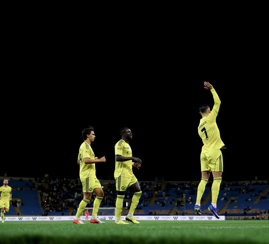 Cristiano Ronaldo festeja golo com 'afundanço' - Foto: Al Nassr