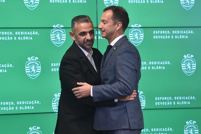 Treinador e presidente do Sporting, Rui Borges e Frederico Varandas - Foto: Miguel Nunes
