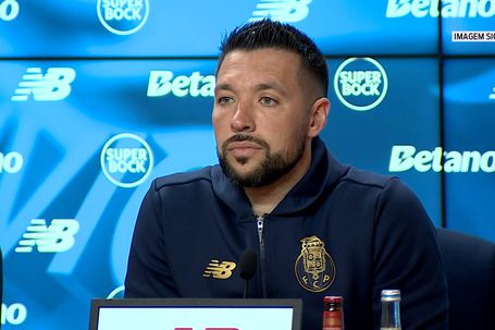 Farioli: «Golo de Deniz Gul chegará brevemente»