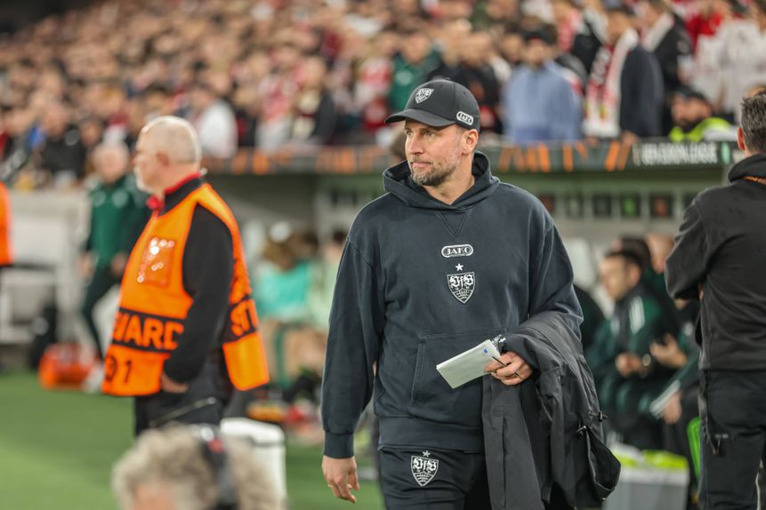 Sebastian Hoeness, treinador do Estugarda - Foto: IMAGO